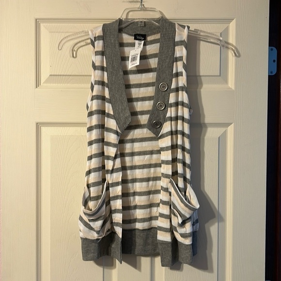NWT Vintage Vanity Grey, Beige, & White Striped Sleeveless Cardigan Small - Picture 1 of 4